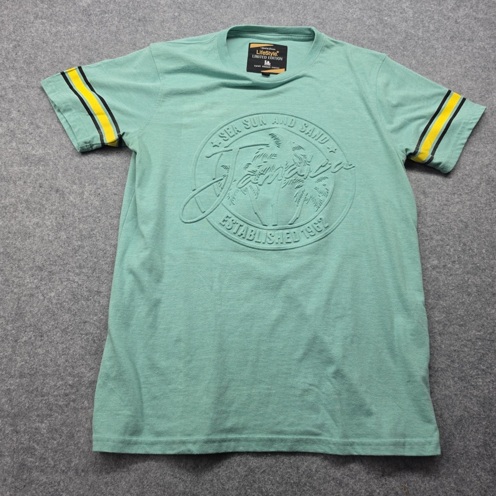 Spirit of Jamaica Green Embossed Sea Sun and Sand T Shirt Size Large